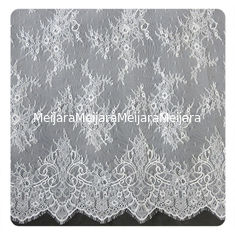 China Tela de tingidura amigável de Eco, laço de nylon nupcial de Chantilly da flora com material de nylon fornecedor