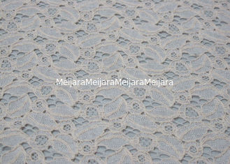 China Tela antiestática do laço de nylon do algodão do marfim para OEM dos vestidos/ODM CY-LW0707 fornecedor