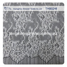 China Laço branco nupcial de Chantilly da forma de nylon para vestidos de casamento fornecedor