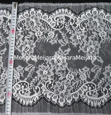 China Guarnição de nylon do laço do ilhó, laço nupcial da vieira floral para o vestido de noite fornecedor