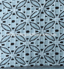 China Tela elástica do laço do Spandex &amp; do nylon com teste padrão de flor pequeno elíptico fornecedor