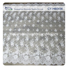 China Costume floral de nylon da tela do laço de Chantilly Embroideried do marfim impresso fornecedor