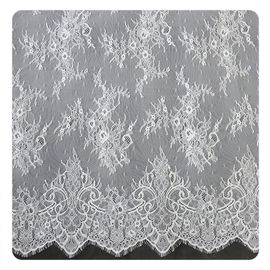 Tela de tingidura amigável de Eco, laço de nylon nupcial de Chantilly da flora com material de nylon fornecedor