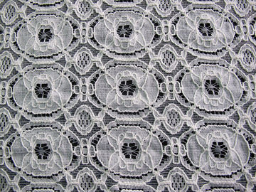 Tela de nylon do laço do algodão Psiquiatra-Resistente, tela geométrica CY-LW0154 da flor fornecedor