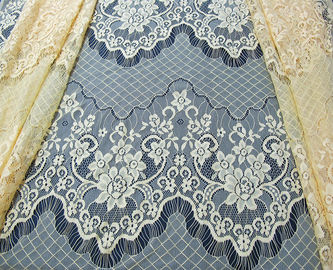 Poliamida amarela Scalloped do laço da pestana tela de nylon decorativa para o vestido da noite (CY-DN0005) fornecedor