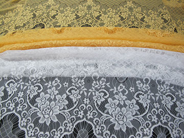 Poliamida amarela Scalloped do laço da pestana tela de nylon decorativa para o vestido da noite (CY-DN0005) fornecedor
