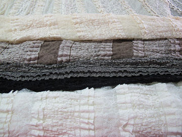 Tela nupcial Multilayer Eco 50' amigável da guarnição do laço do estiramento “- 52&quot; 'CY-LW0182 fornecedor