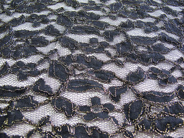 O ouro de nylon do algodão dos azuis marinhos metálico faz crochê a tela do laço pela jarda fornecedor