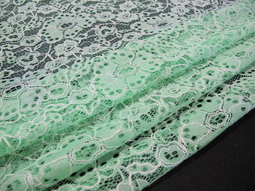 Teste padrão de flor bordado do verde da tela do laço do algodão nylon durável feito sob encomenda fornecedor