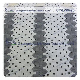 Forme a tela queimada Polyester&amp;Cotton do laço com o às bolinhas para o vestuário desportivo fornecedor