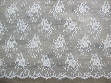 Guarnição de nylon quadrada do laço da pestana/laço excelente do vestido para a decoração 150cm x 150cm fornecedor
