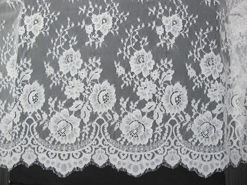 Guarnição de nylon quadrada do laço da pestana/laço excelente do vestido para a decoração 150cm x 150cm fornecedor
