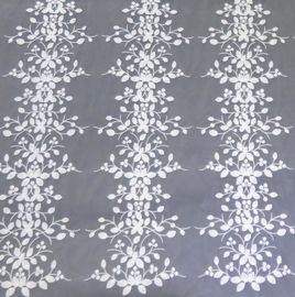 Tela frondosa do laço do bordado do teste padrão da Multi-cor estereoscopicamente para o vestuário fornecedor