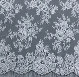 Guarnição nupcial Offwhite do laço fornecedor