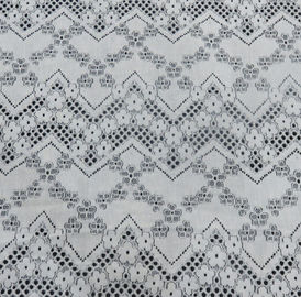 A linha floral fura a tela de nylon do laço do algodão para as senhoras que vestem a largura de 150CM fornecedor