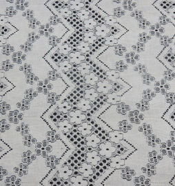 A linha floral fura a tela de nylon do laço do algodão para as senhoras que vestem a largura de 150CM fornecedor